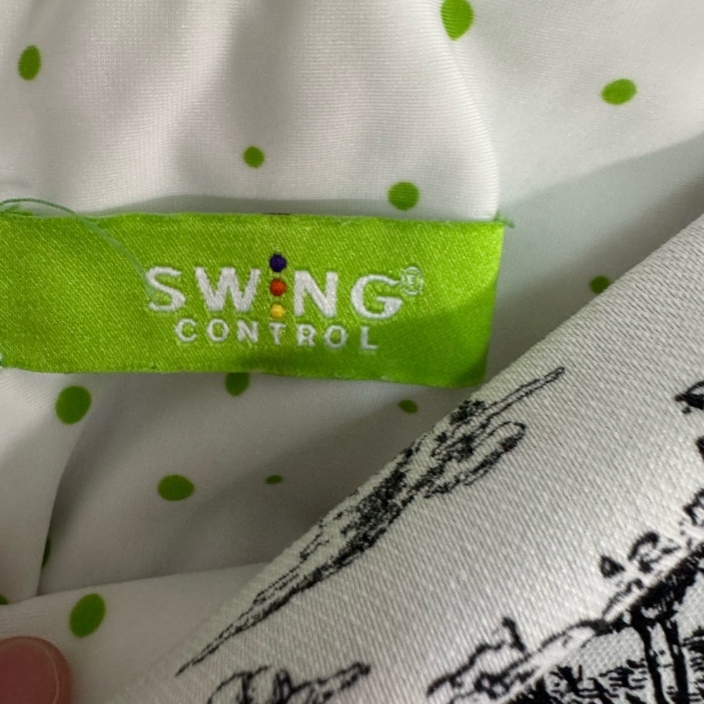 Swing Control Shorts - Picture 3 of 4